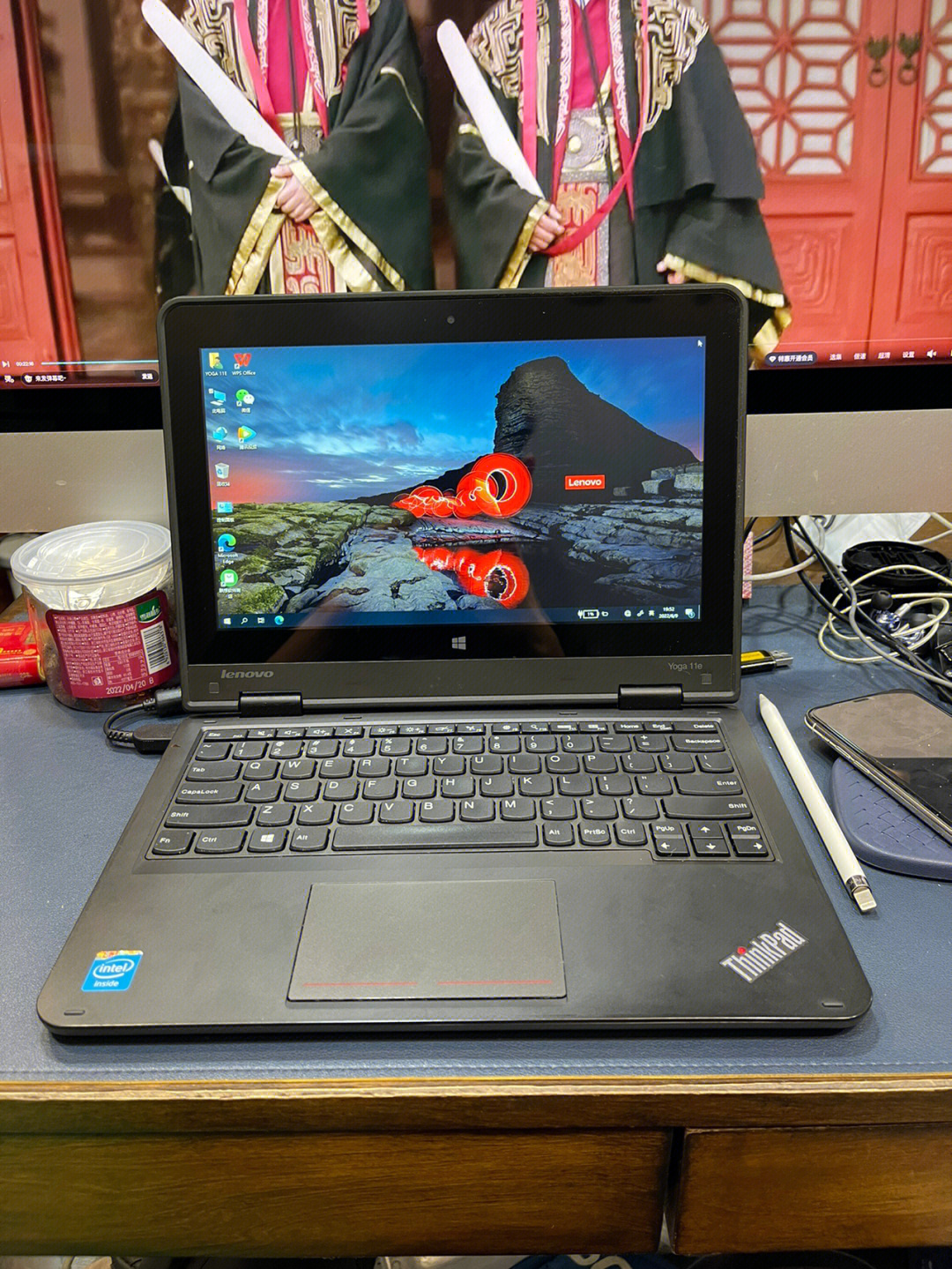 联想thinkpad yoga 11e 11寸360度翻转触摸屏