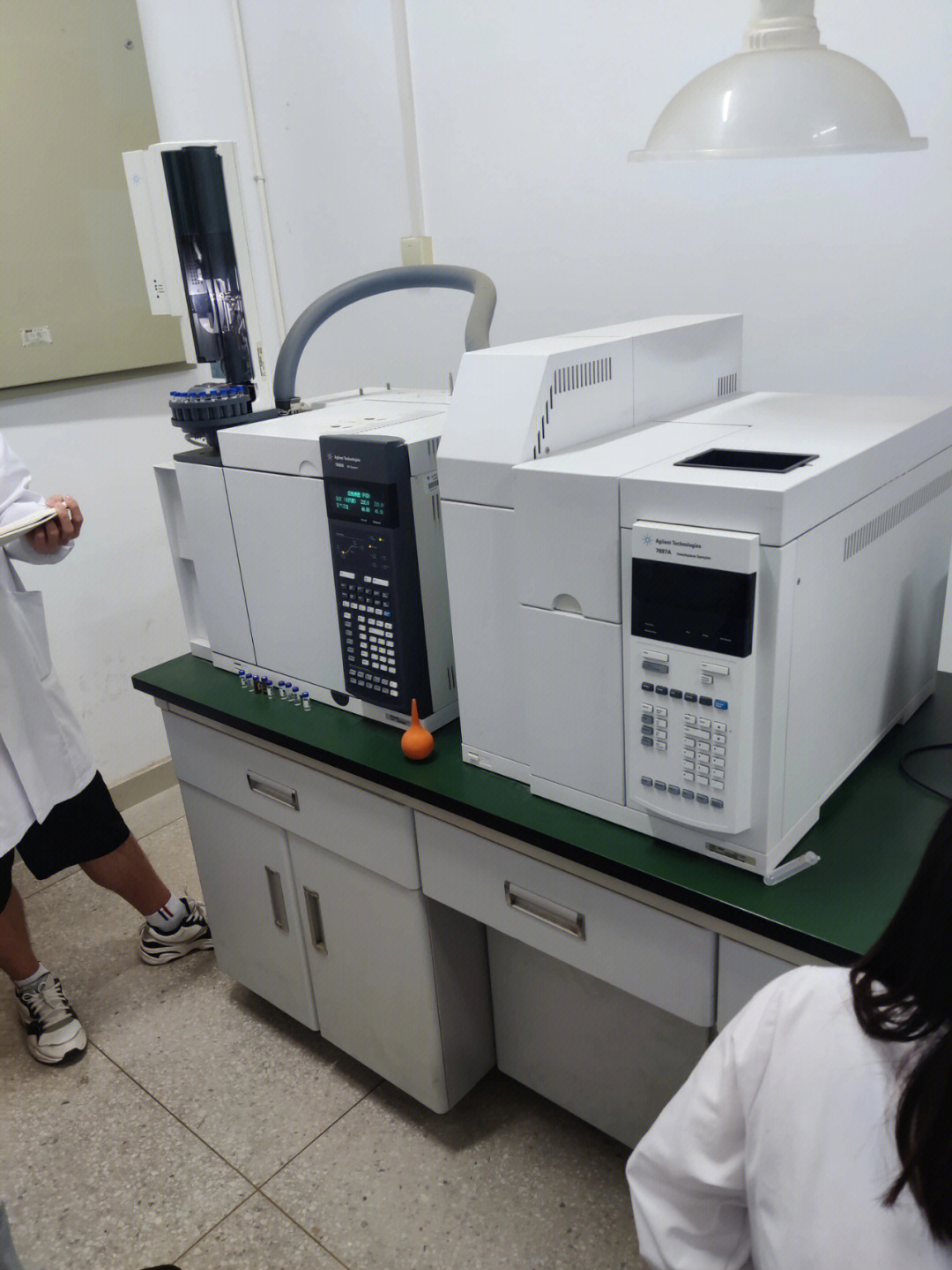 气相色谱内标法测定药物含量