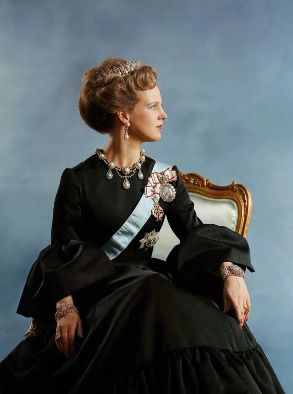 丹麦女王身高180图片