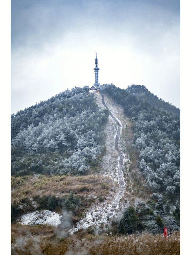 福州北峰下雪图片