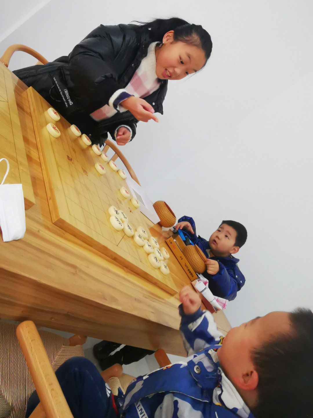 小孩下棋