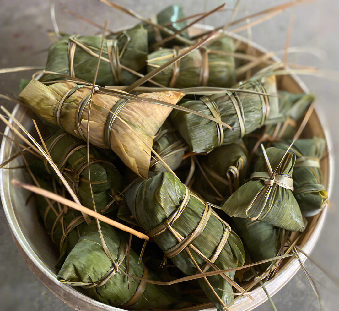 山外山粽子图片