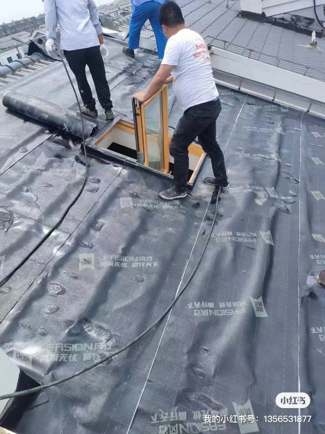 上海屋顶东方雨虹sbs卷材防水施工这样做