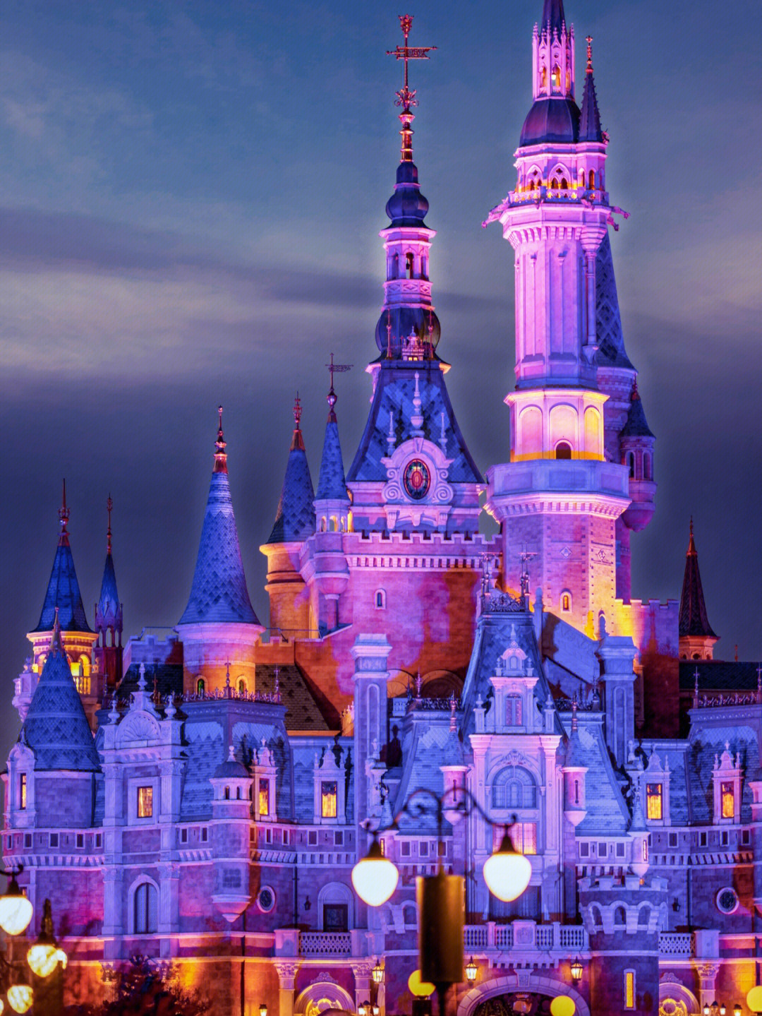 迪斯尼城堡夜晚背景图图片