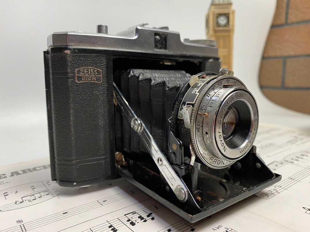 德国蔡司古董皮腔折叠相机