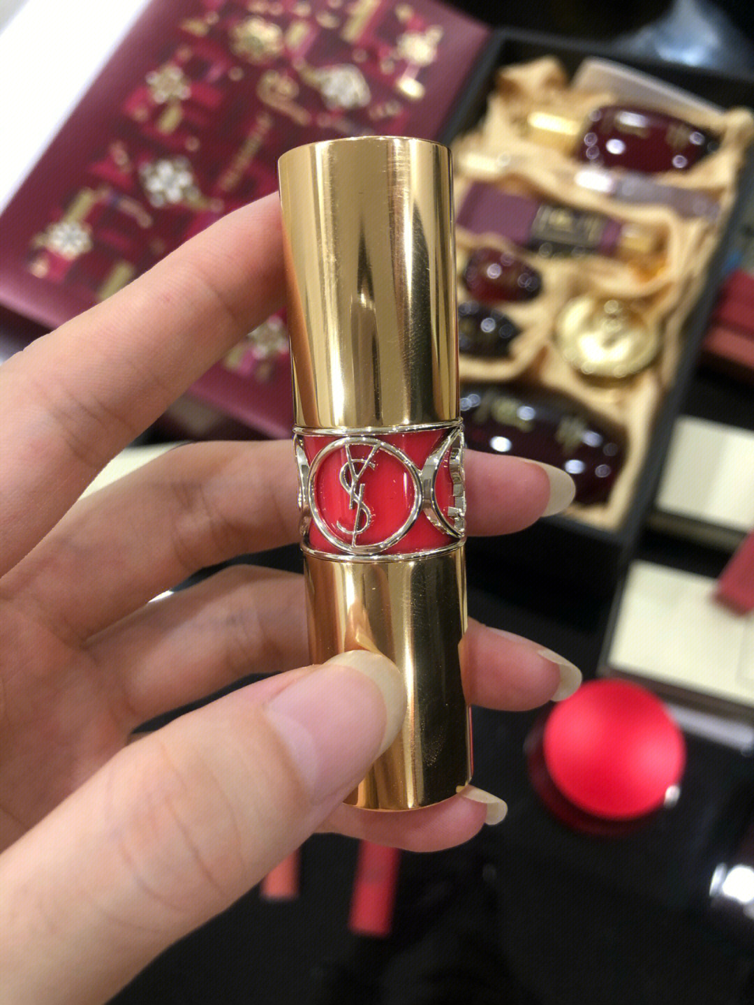 ysl12号唇釉图片