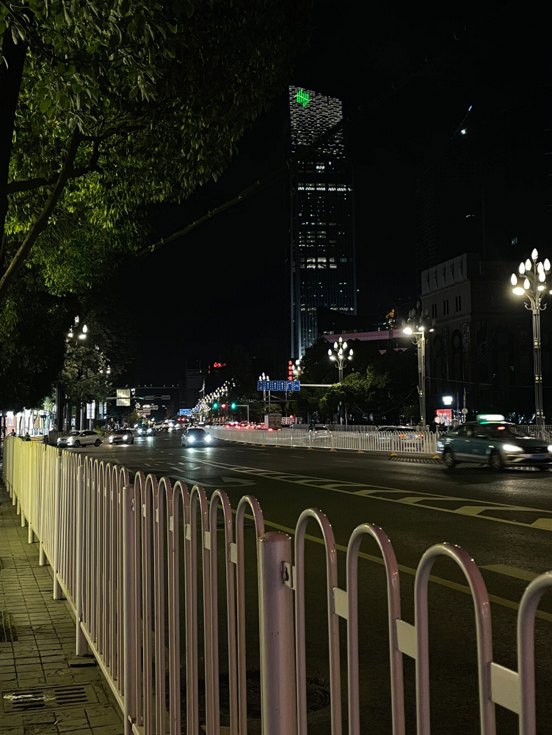 昆明夜景真实图片