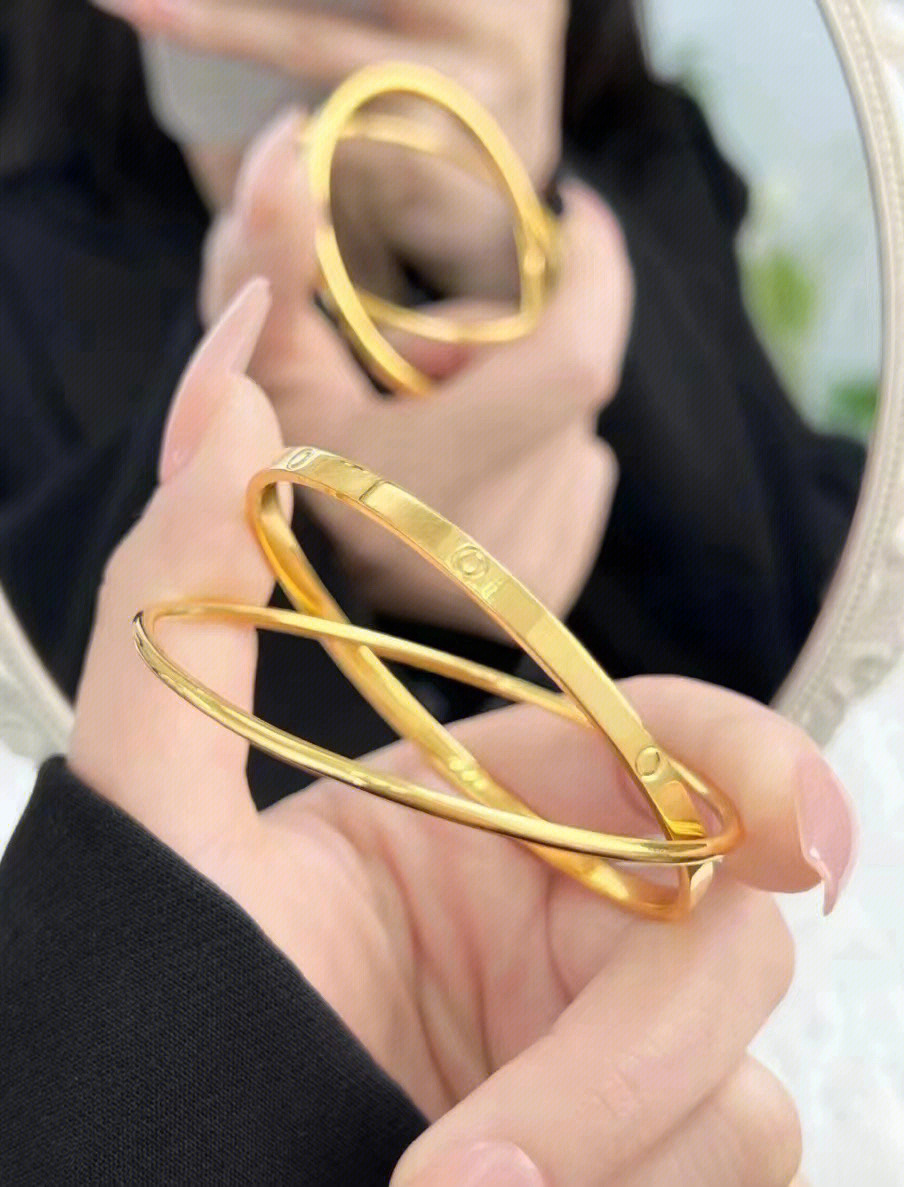 六福珠宝黄金手镯双圈图片