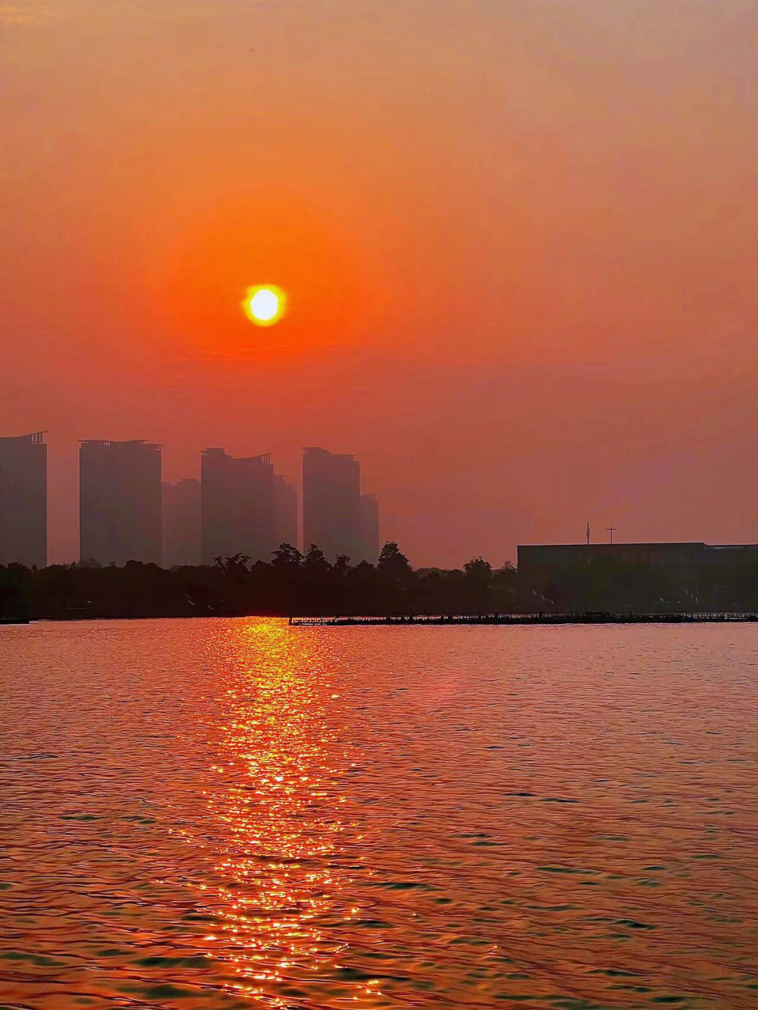 西太湖日出