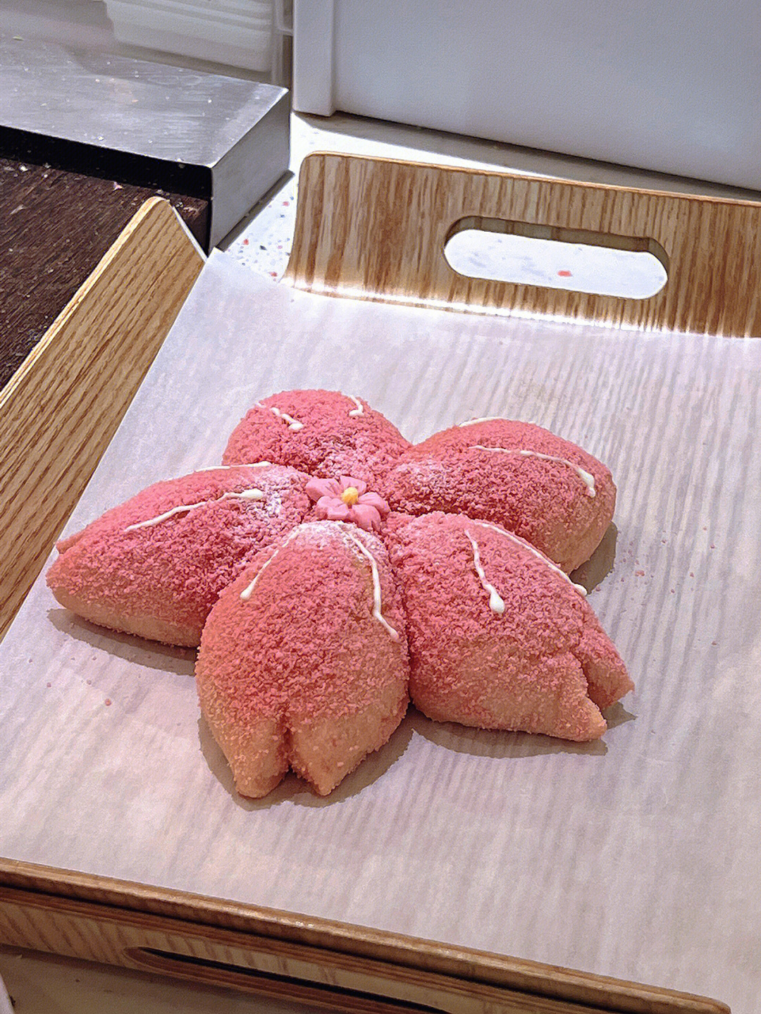奈雪的茶樱花面包图片