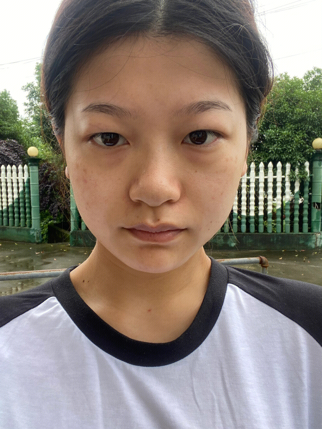 内双肿眼泡怎么了60妆后我就是冷艳气质美女