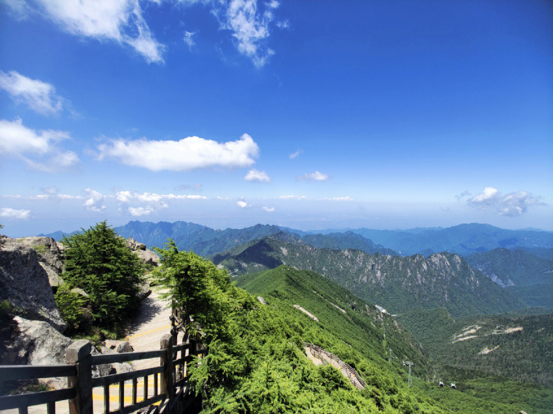 朝鲜太白山图片