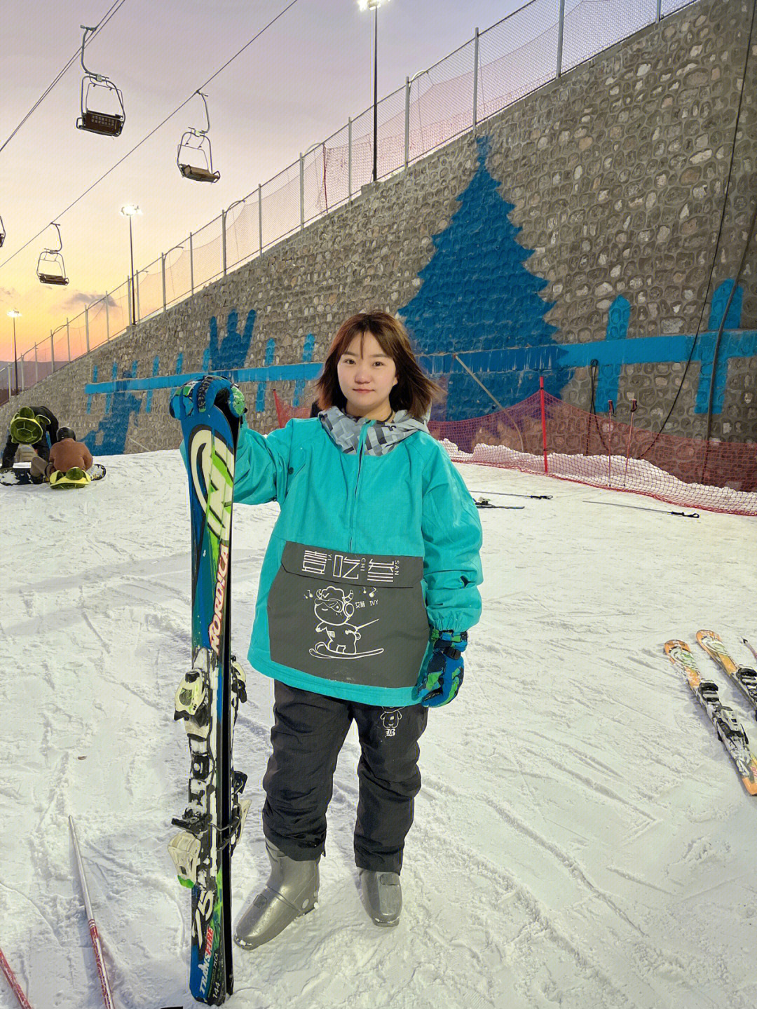 太原采薇庄园滑雪图片