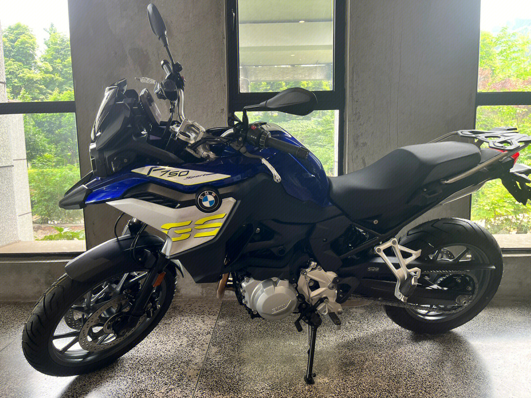 宝马gs750参数图片