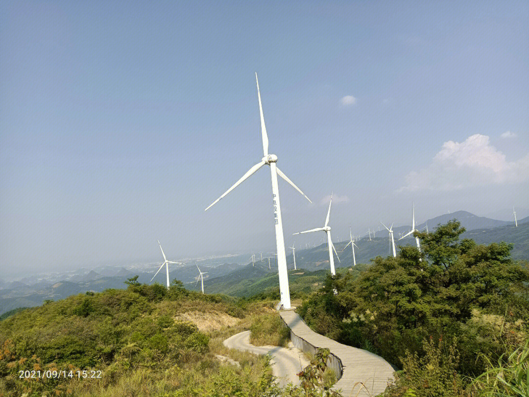 凤凰山摩天岭图片