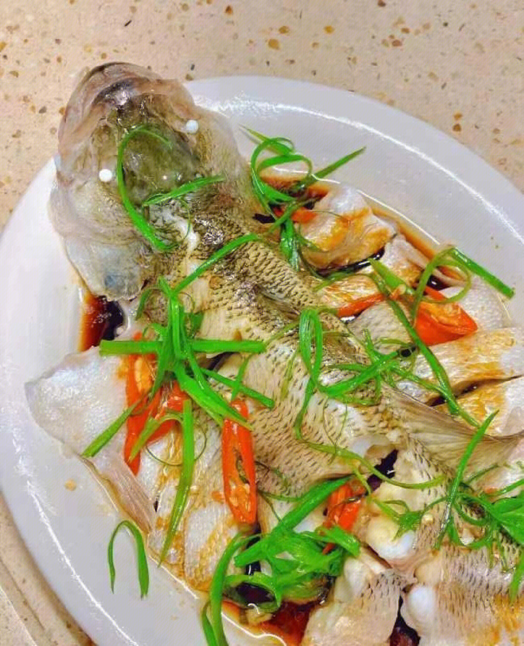 清蒸鲈鱼