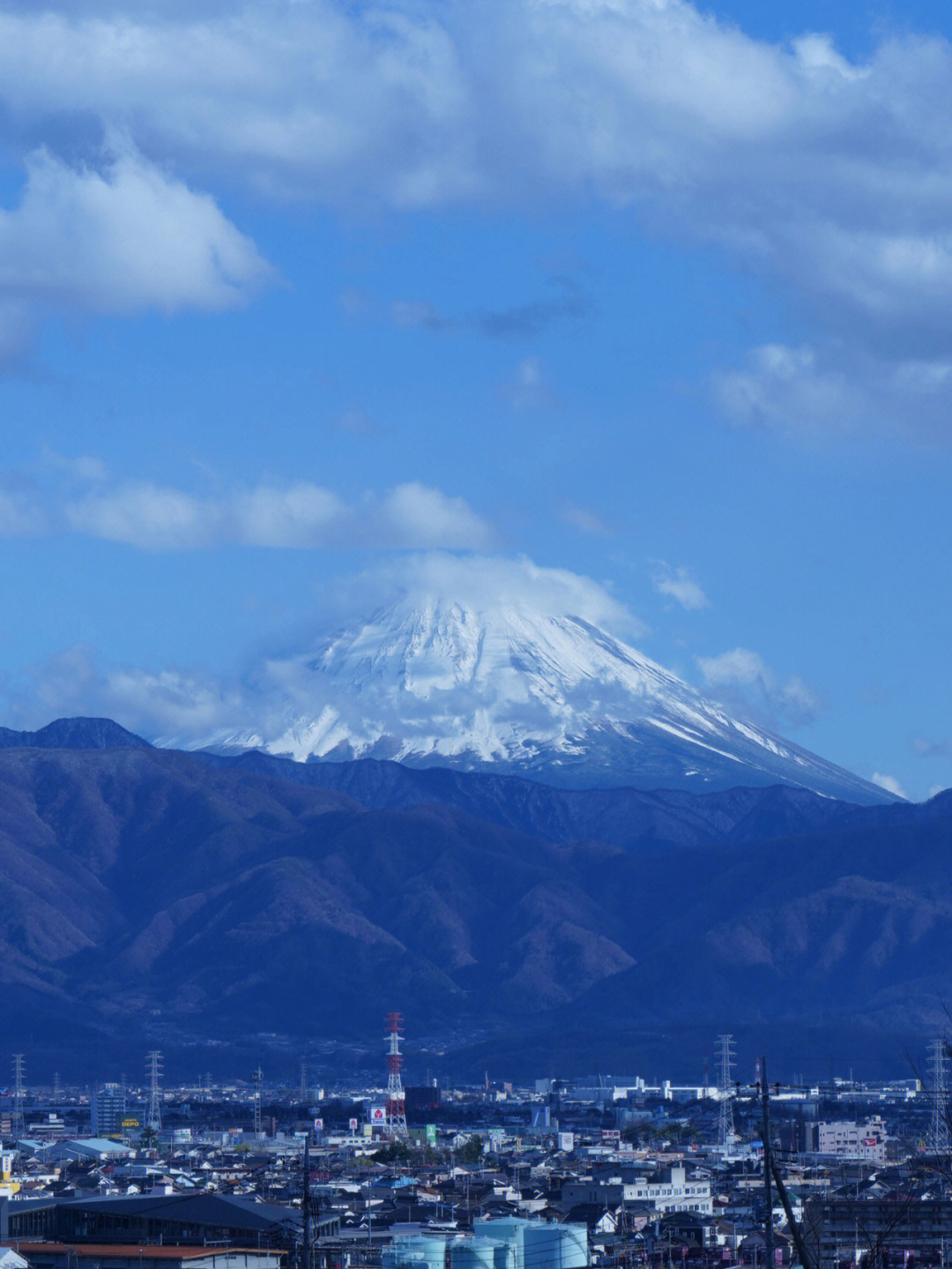 富士山下谐音图片