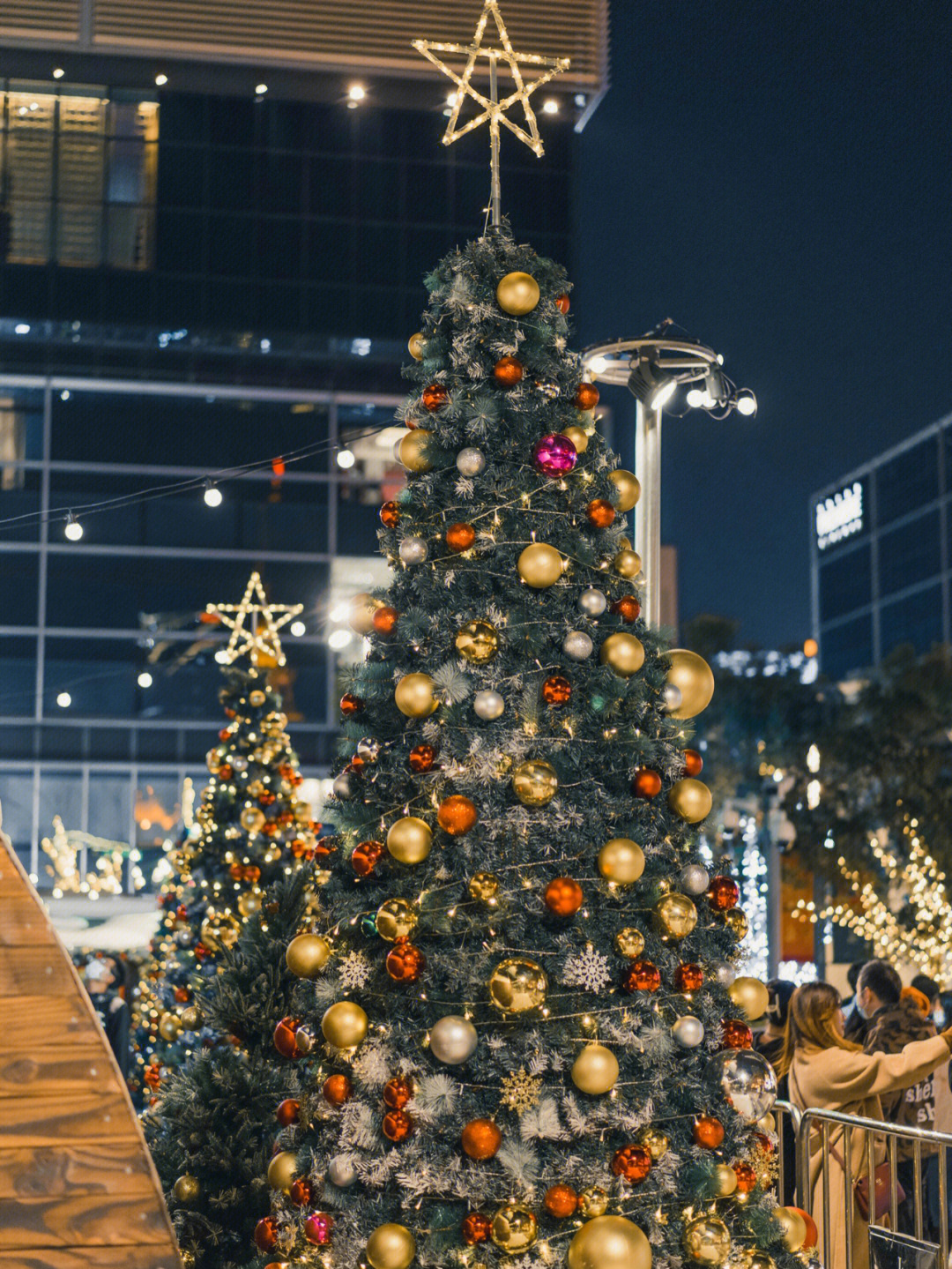 上海圣诞集市静安嘉里中心安义夜巷