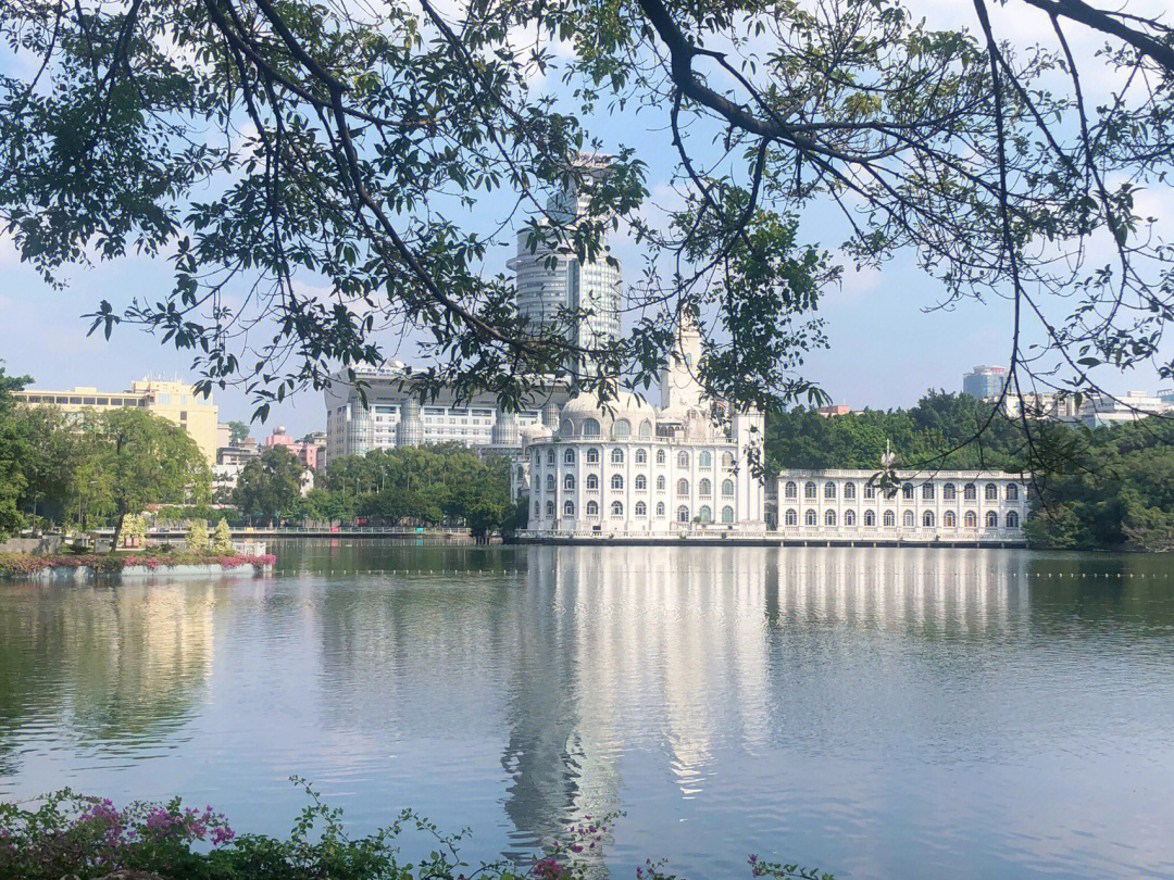 流花湖公园介绍图片