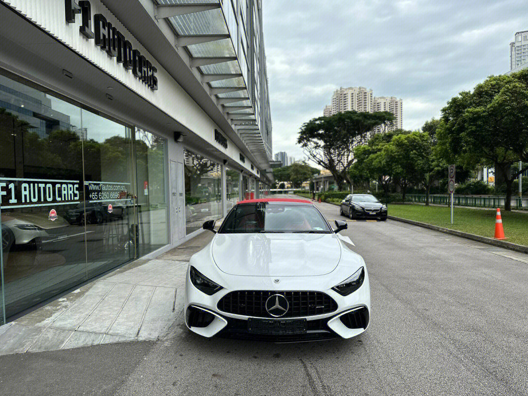 952022款奔驰-amg sl55.78数据350kw,700nm,3.