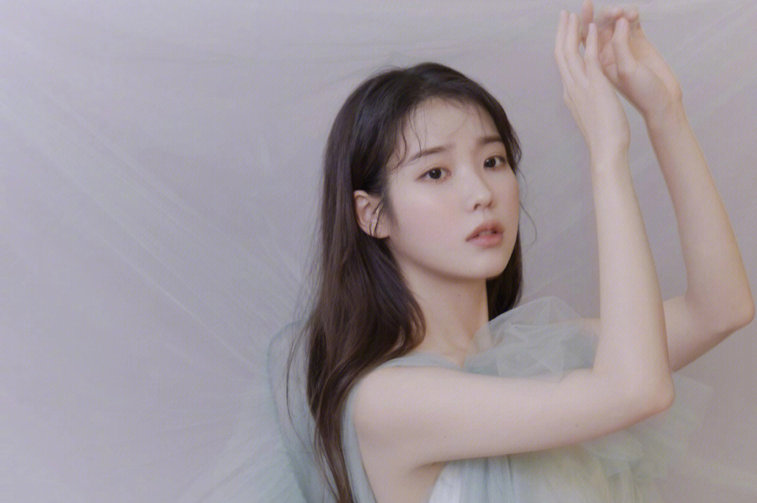 高清壁纸#iu#iu壁纸#我的宝藏女孩iu#春天#朦胧感写真