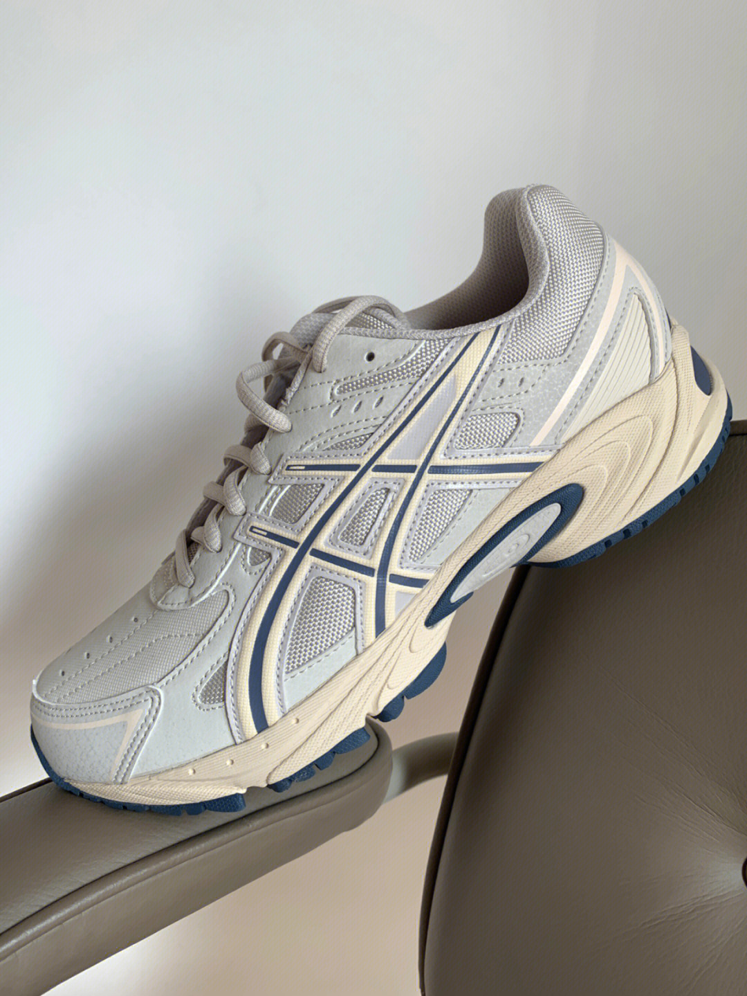 asics170tr米白蓝休闲运动鞋