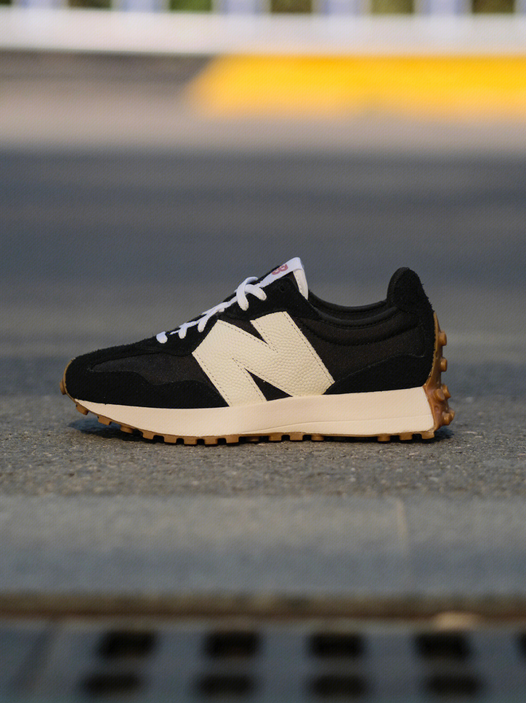 newbalance327黑白