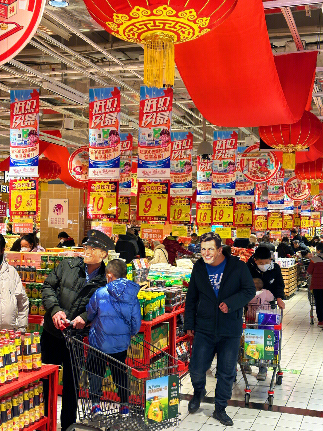 大润发是在济南最爱逛的超市了06嗨购不停马上跨年元旦假期倒计时