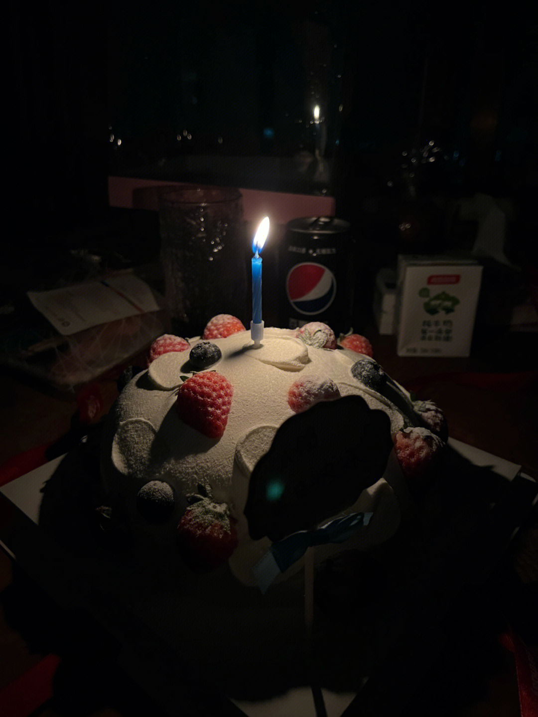 心酸的生日蛋糕图片图片