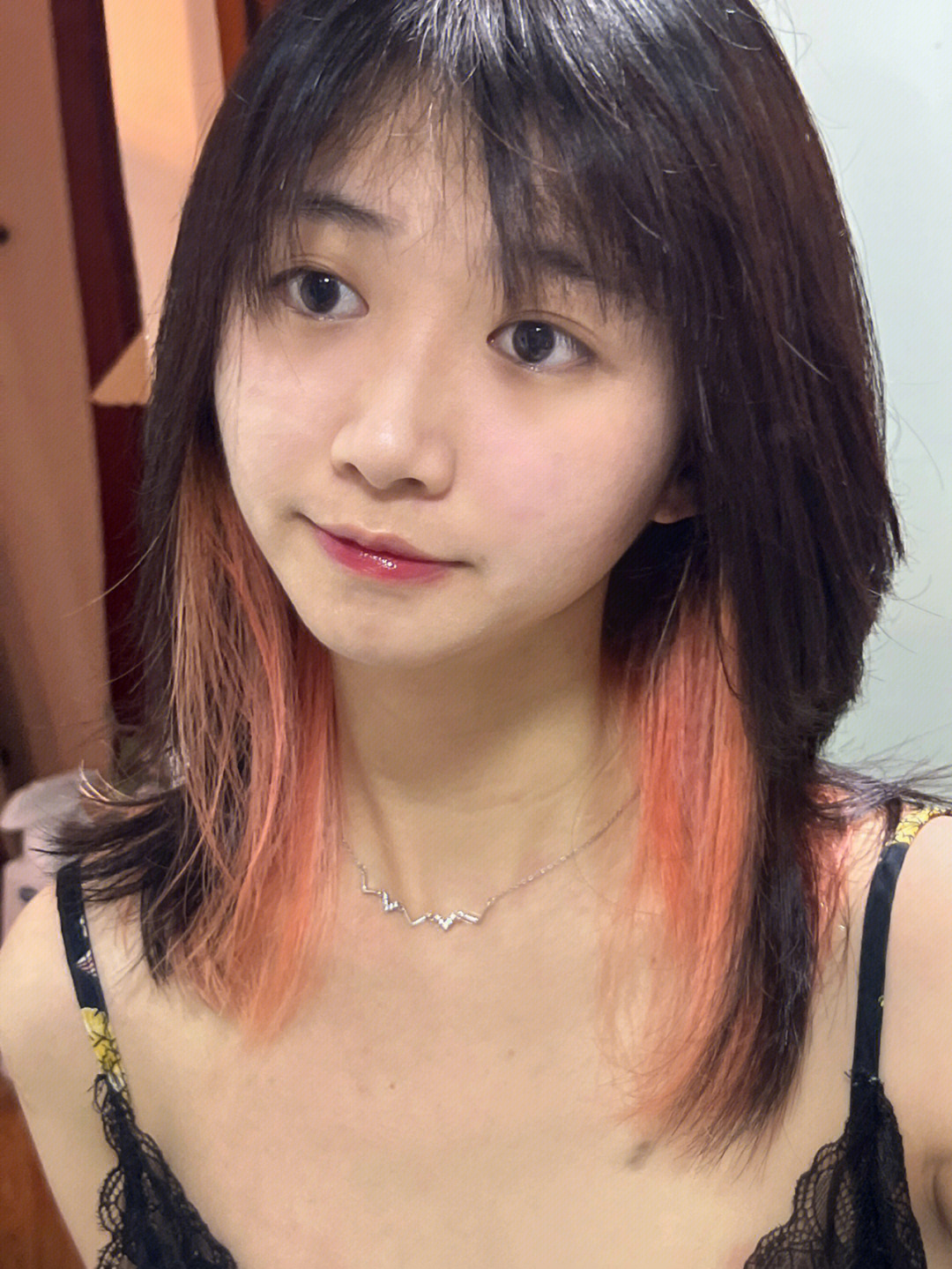 桃子色头发