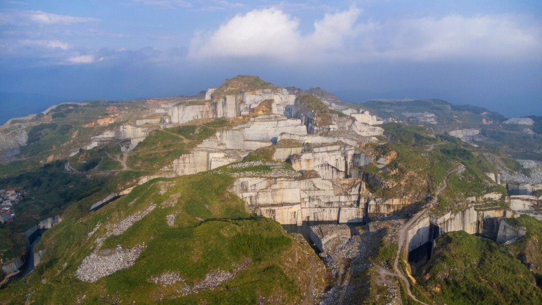 失落之河外星废弃基地图片