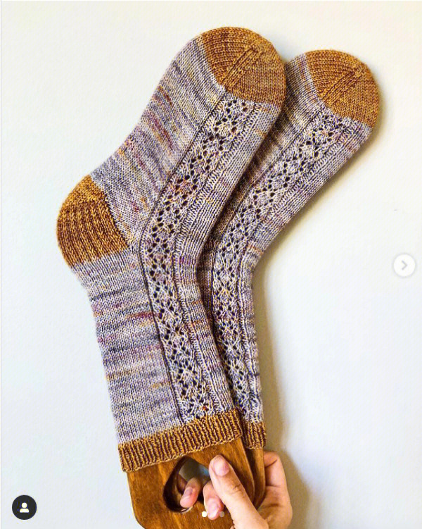 手工编织的美袜子