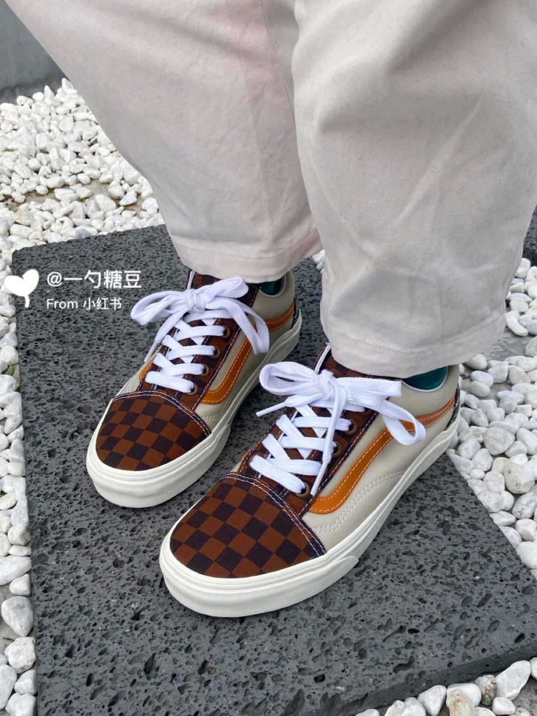 060072vans复古限定我先穿为敬