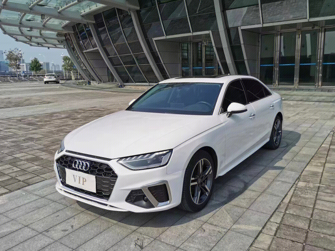 20年6月奥迪a4l40tfsi豪华动感型