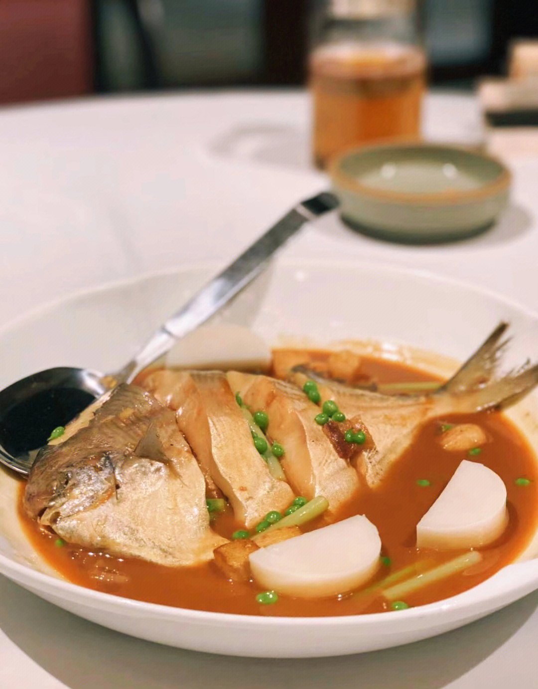 因为新荣记所以认识了台州 三月鲳鱼果然美味 家烧汁拌饭我能吃两碗