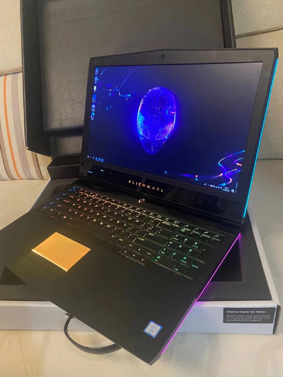 全套17r5最经典款外星人笔记本电脑acc灯光