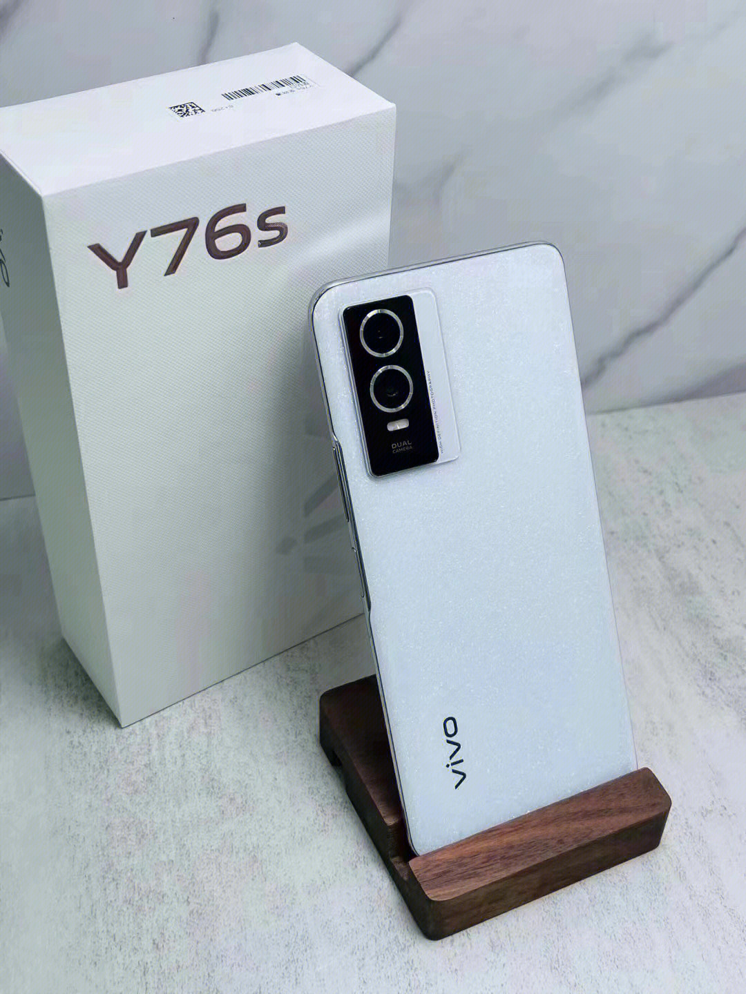 vivo y76s 8+256g图片