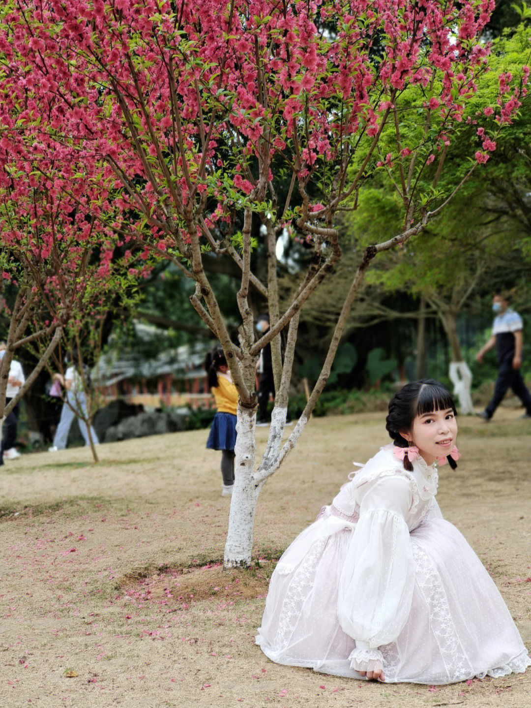 桃花朵朵7号女嘉宾图片