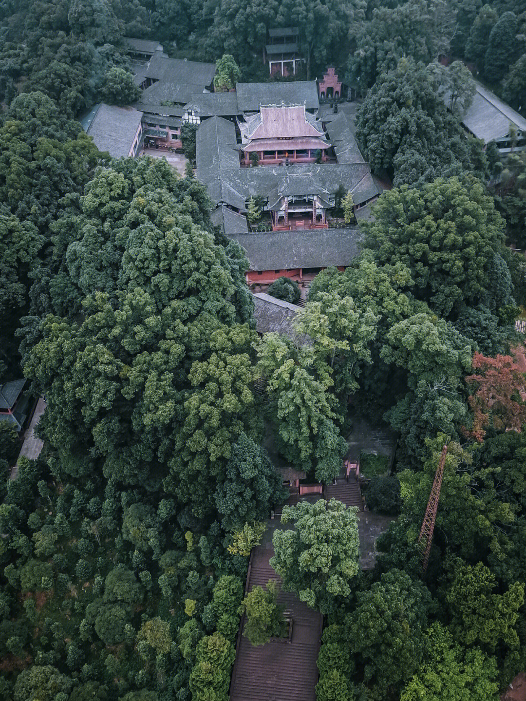 航拍法王寺泸州