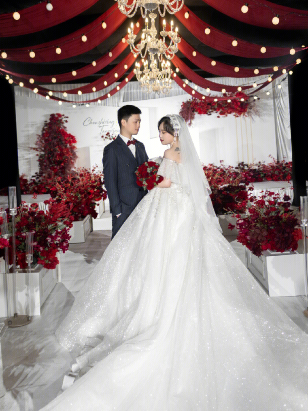 极简风,红白,韩式96婚礼风格:红白韩式极简风室内婚礼96酒店:恒大