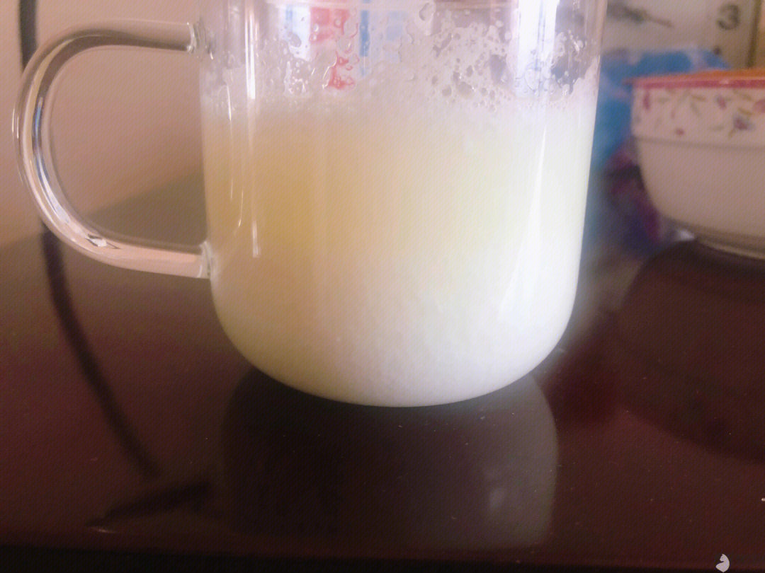 牛奶麻辣烫牛奶结块图片