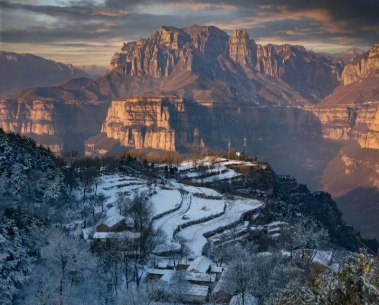 景点_旅行_中国林州太行大峡谷游客中心攻略_出行_人文风光展示_城镇