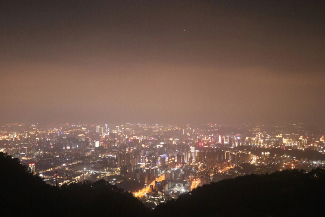 鼓岭看福州夜景喝茶图片