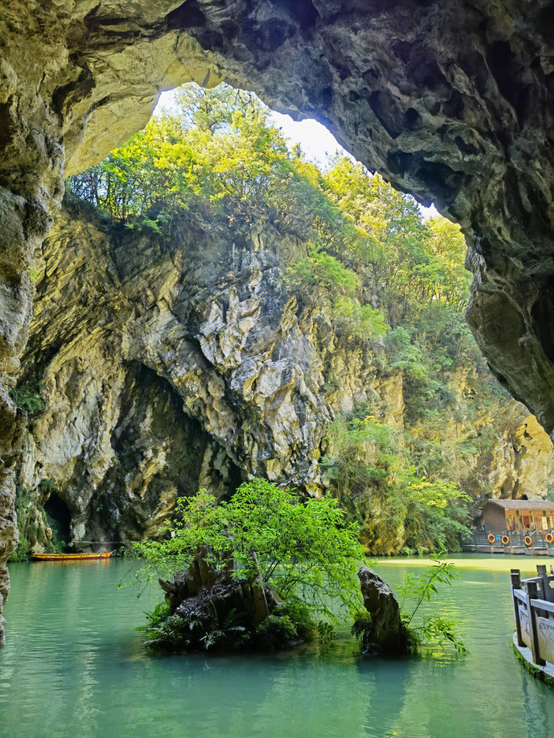 贵州天河潭