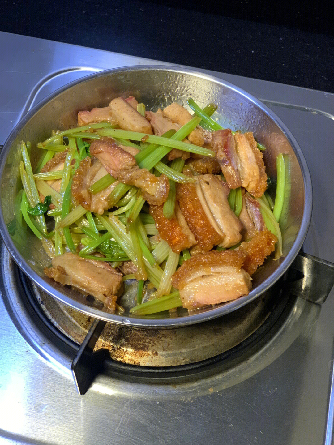 63芹菜炒烧肉