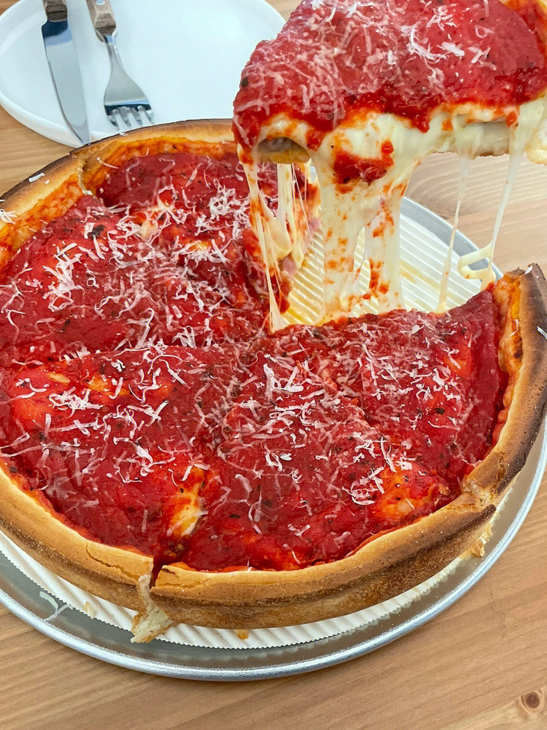芝加哥厚底披萨图片