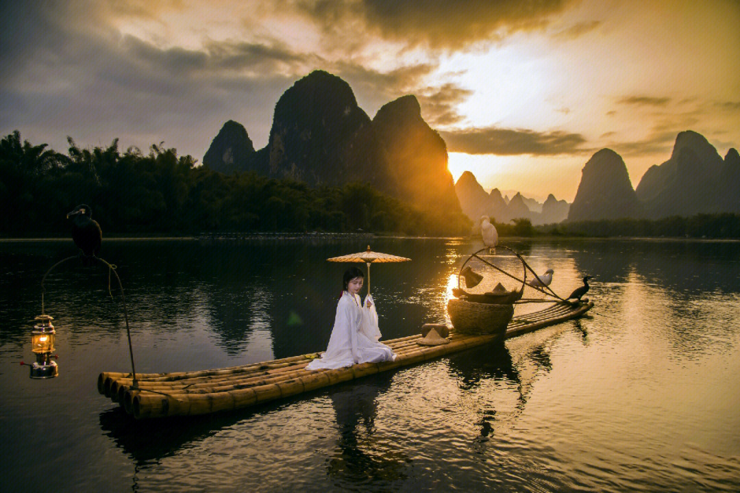 桂林山水二十元人民币背景图景点旅拍
