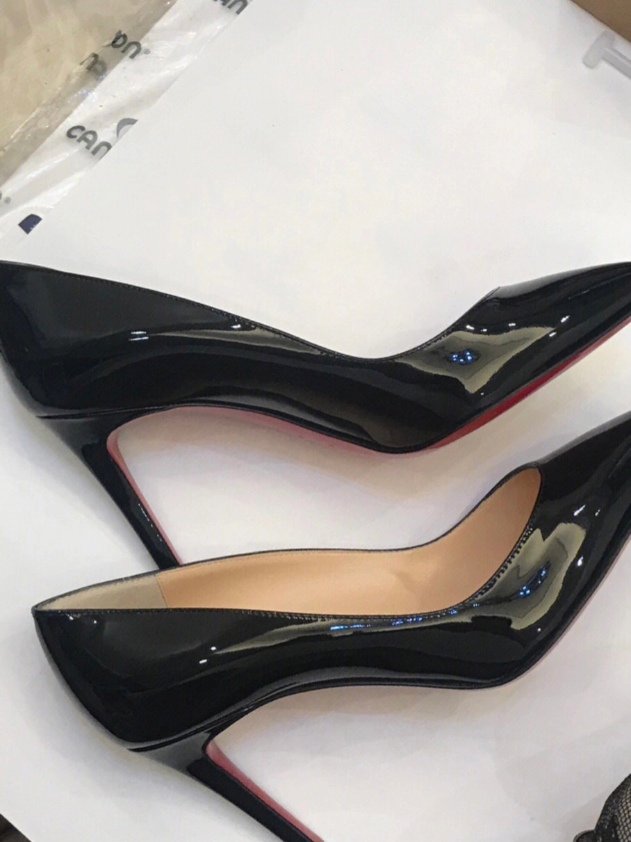 christianlouboutin红底高跟鞋cl经典款