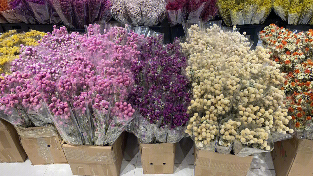 我们家位置在云南斗南干花永生花市场专注干花永生花批发零售