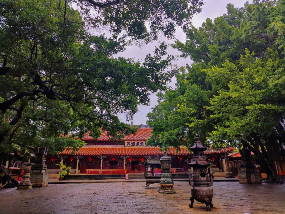 泉州开元寺 心有山海,静而不争.